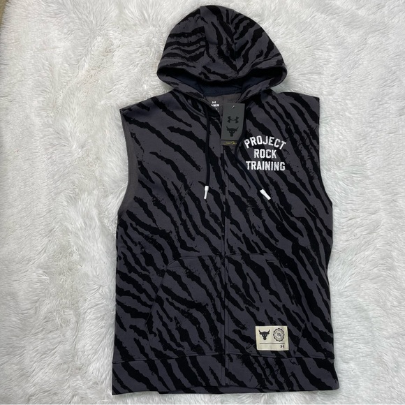 New Under Armour Project Rock Rival Fleece Sleeveless Printed Full-Zip Size Med - Picture 2 of 8